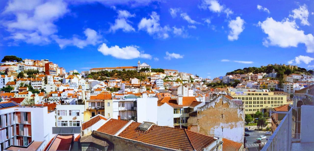 Amazing Downtown Apt With Small Balcony With View Over The Castle Lisboa Exterior foto